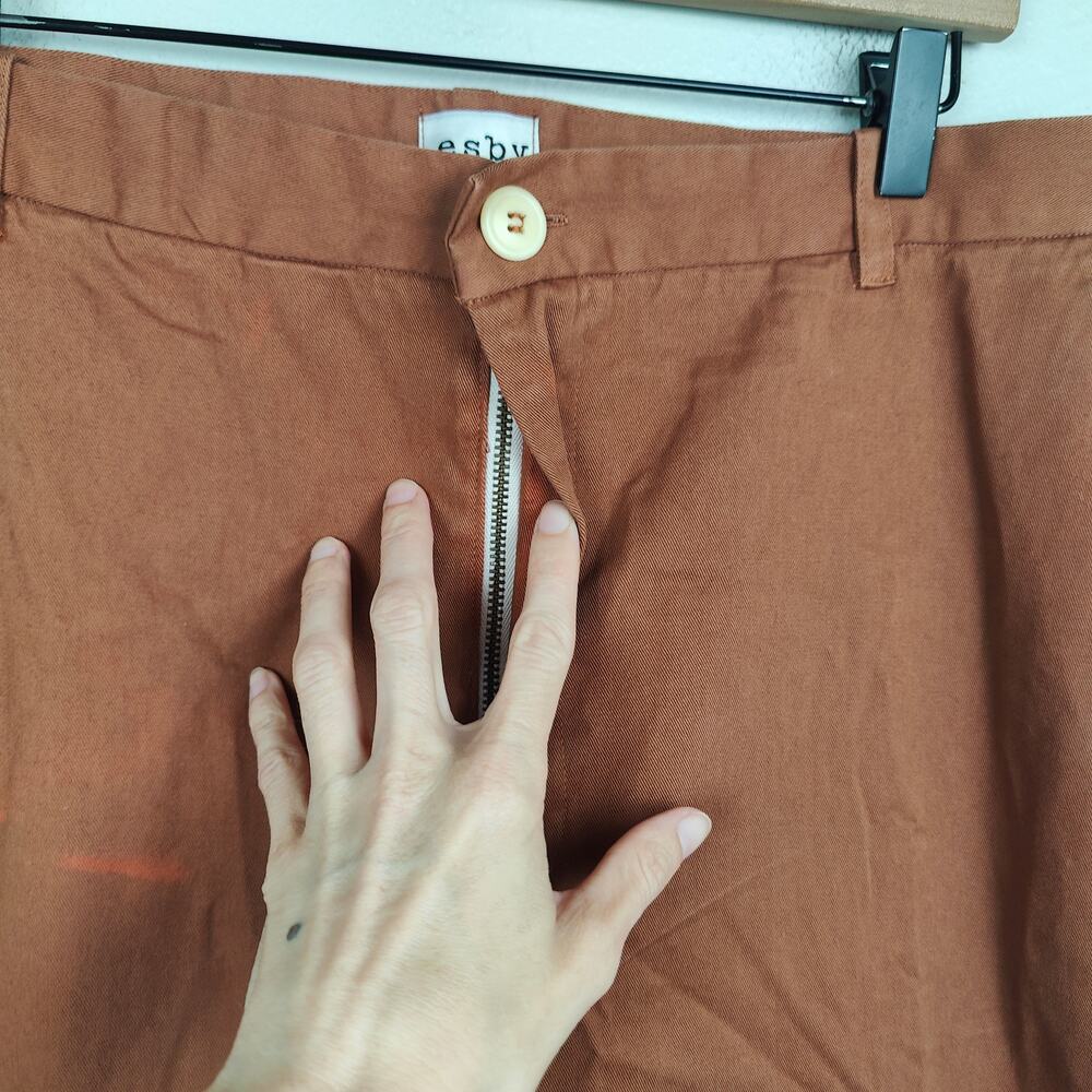 Esby Chino Pants Mens 34 Rust Clay Orange‎ Preppy Slow Fashion Minimalist FLAW - Picture 6 of 12